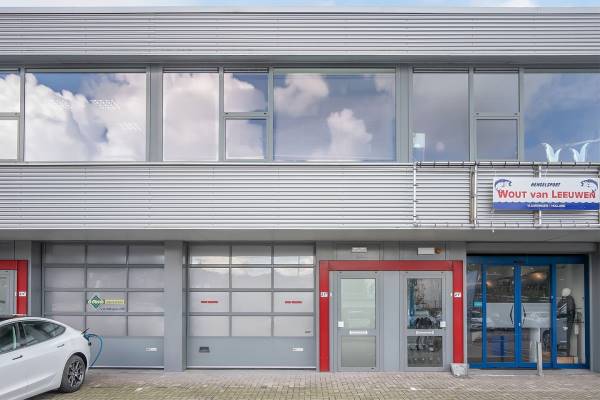 Bedrijfsruimte George Stephensonweg 21-G Vlaardingen