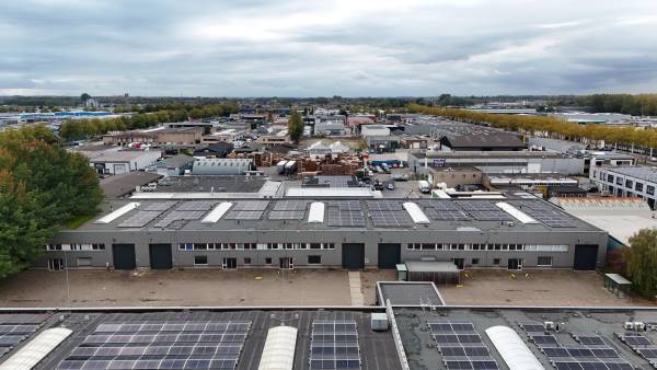 Bedrijfsruimte Bessemerstraat 1 Dordrecht