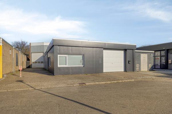 Bedrijfsruimte George Breitnerstraat 10 Almelo