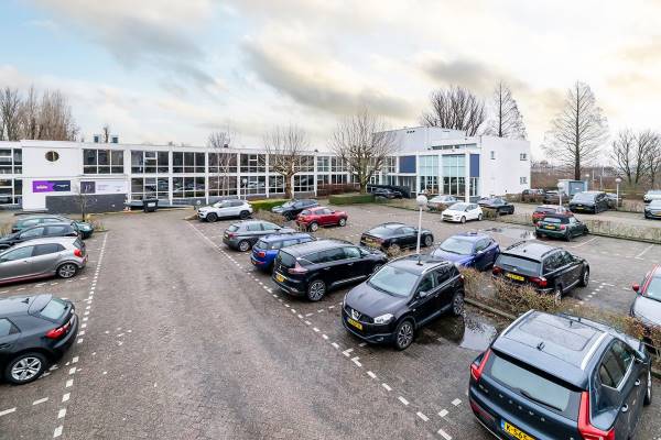 Maatschappelijk vastgoed Vliegveldweg 65 Rotterdam