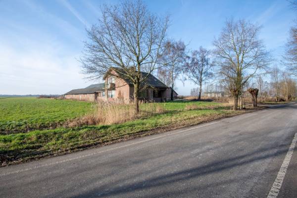 Agrarisch bedrijf Slaagseweg 25 Hoogland