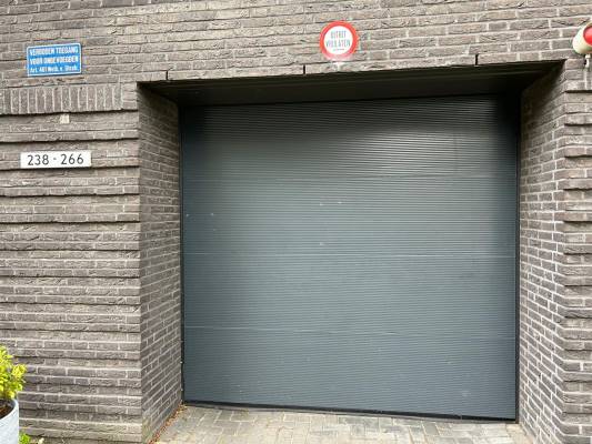 Bedrijfsruimte Weidevogellaan Den Haag