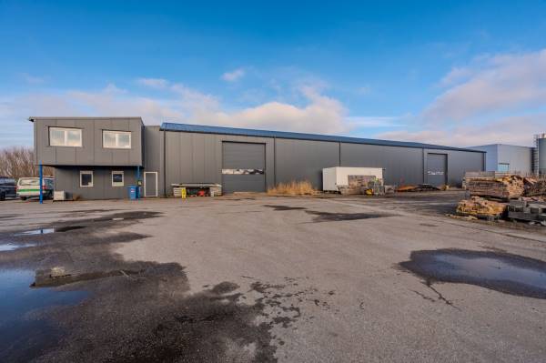 Bedrijfsruimte Eerste Industrieweg 16 Appingedam