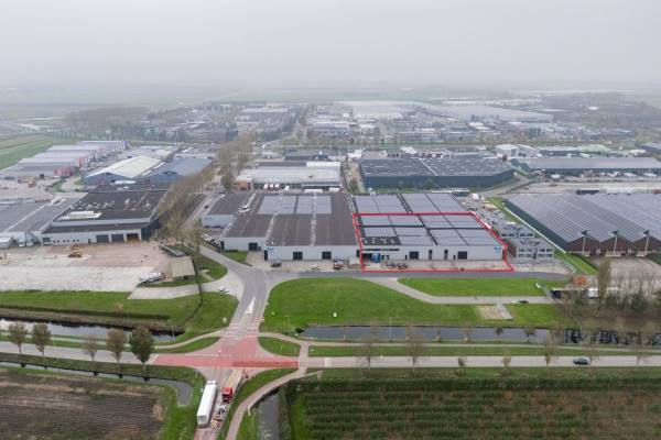 Bedrijfsruimte Centrale Markt 7 Zwaagdijk-Oost