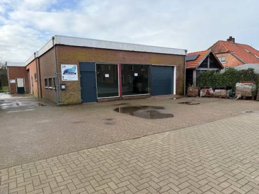 Bedrijfsruimte Paulstraat 5 Slijk-Ewijk