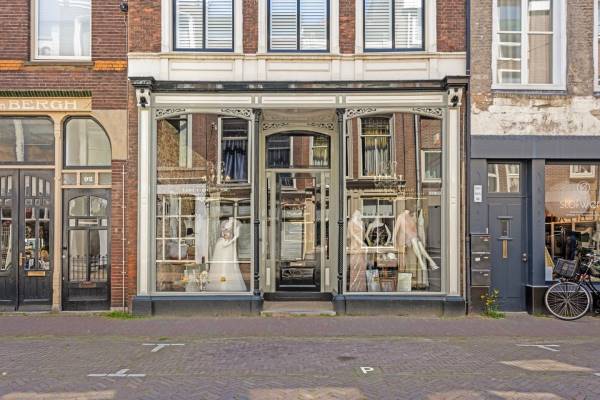 Winkelruimte Voorstraat 94 Dordrecht