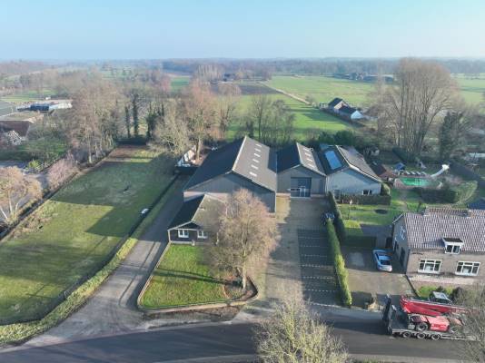 Bedrijfsruimte Schoolstraat 92 Nijkerkerveen