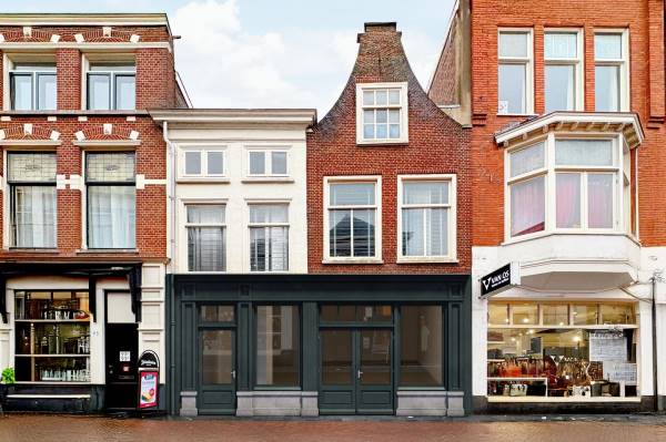 Winkelruimte Haarlemmerstraat 89 Leiden
