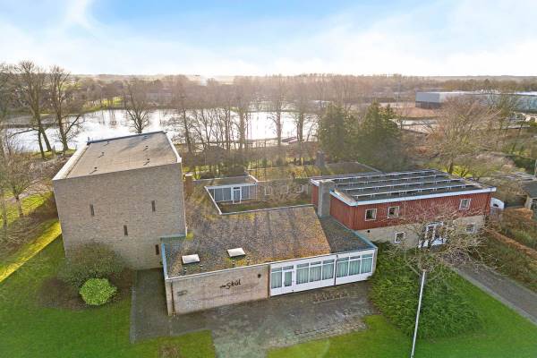 Maatschappelijk vastgoed Jan Jansz Costerstraat 1- 5 St.-Annaparochie