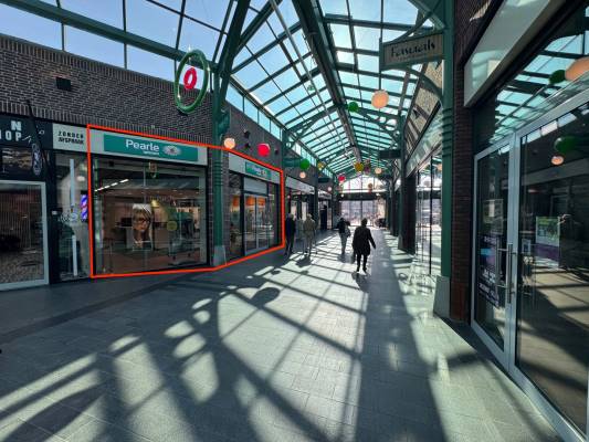 Winkelruimte Raadhuisplein 61 Stein