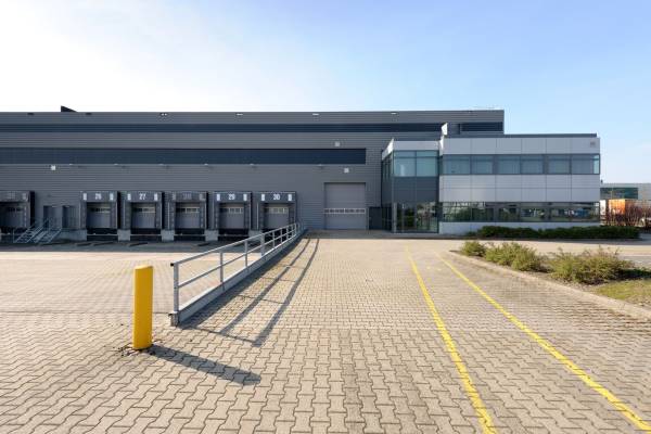 Bedrijfsruimte Dirk Hartogweg 14 Venlo