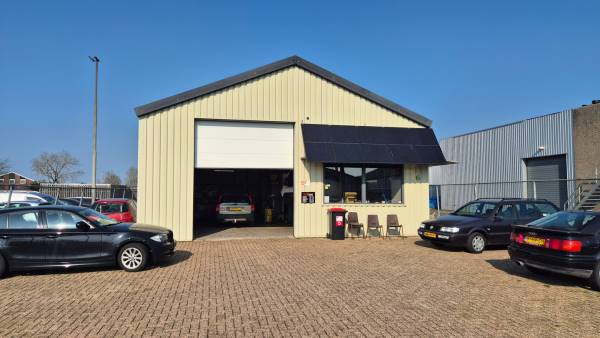 Bedrijfsruimte Pluggematen 6 Steenwijk