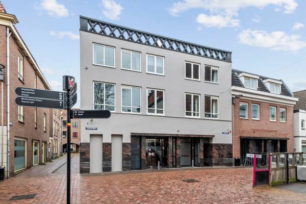 Winkelruimte Weerstraat 42 Tiel