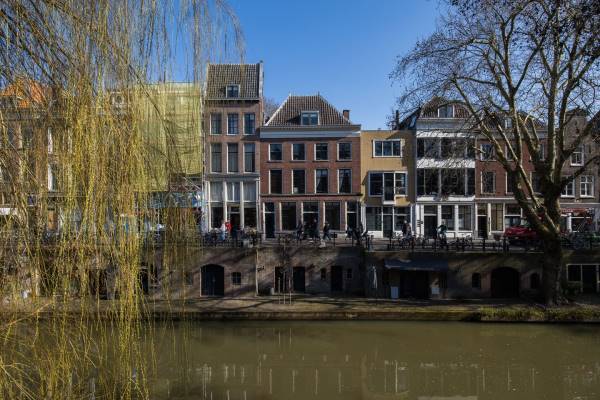 Winkelruimte Oudegracht 234 Utrecht