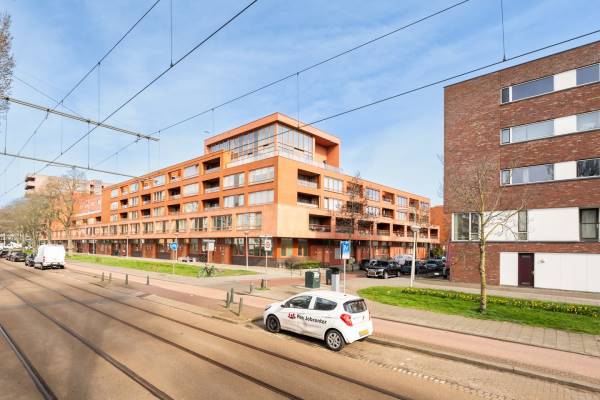 Bedrijfsruimte Dedemsvaartweg 472 Den Haag