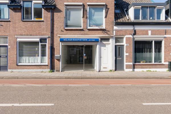 Winkelruimte Thomas a Kempisstraat 141 Zwolle