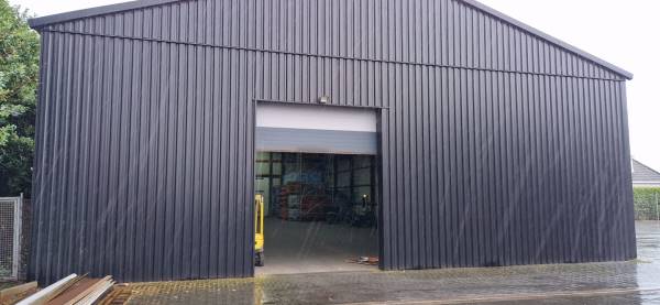 Bedrijfsruimte Mettenkampsweg 11 Enter