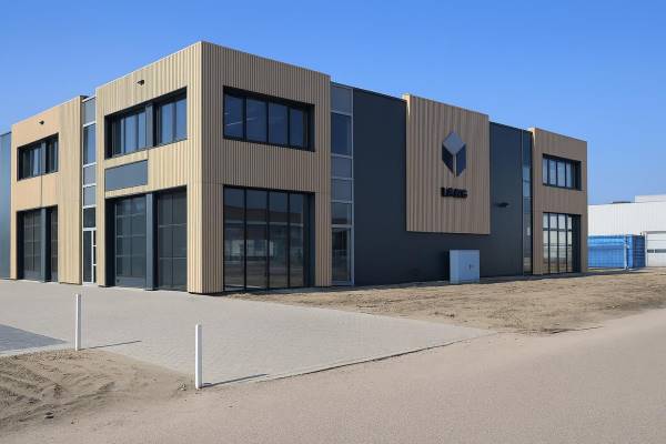 Bedrijfsruimte Ramgatseweg 29 Raamsdonksveer