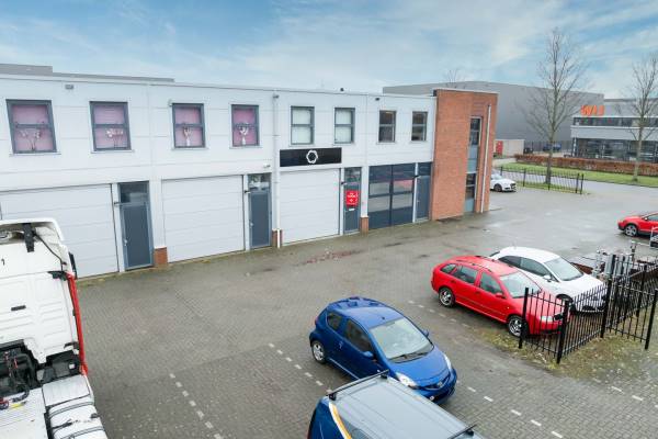 Bedrijfsruimte Aston Martinlaan 72 Oud-Beijerland