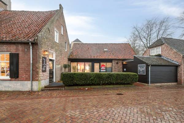 Winkelruimte St Odulphusstraat 10 Oirschot