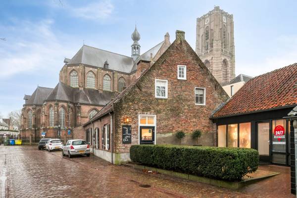 Winkelruimte St Odulphusstraat 8 Oirschot