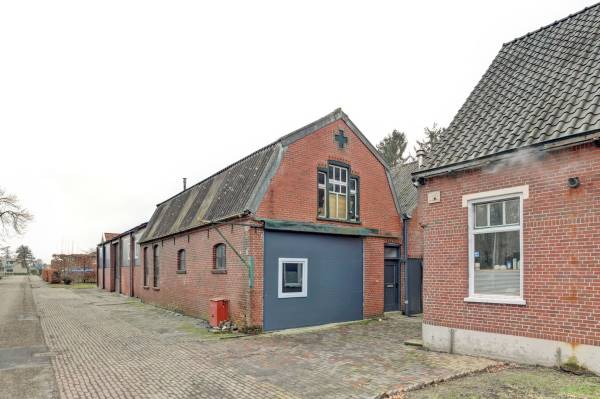 Bedrijfsruimte Johan Horalaan 2 Midwolda