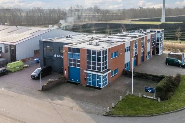 Bedrijfsruimte De Dijken 37 Tuitjenhorn