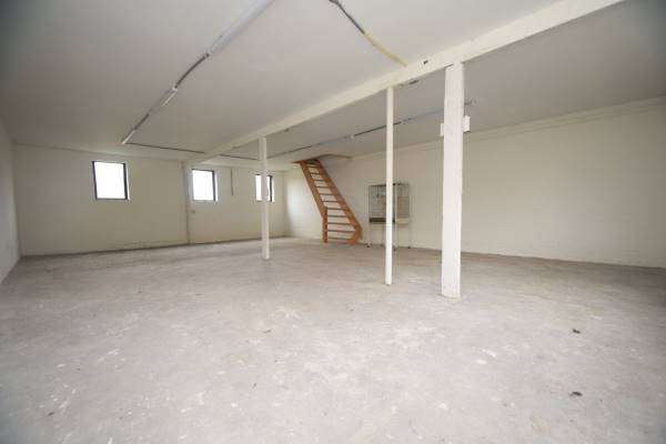 Bedrijfsruimte Maerten van Heemskerckstraat 106-B Heemskerk