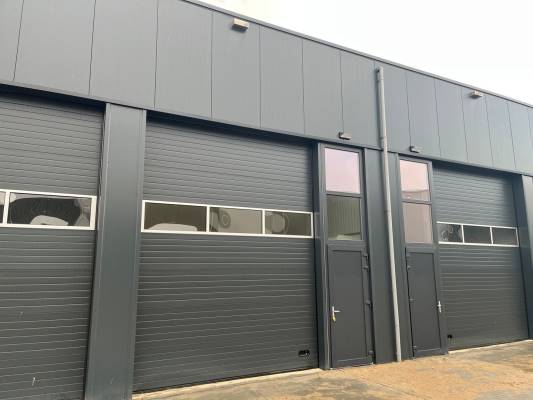 Bedrijfsruimte Curiestraat 1- 20 Harlingen