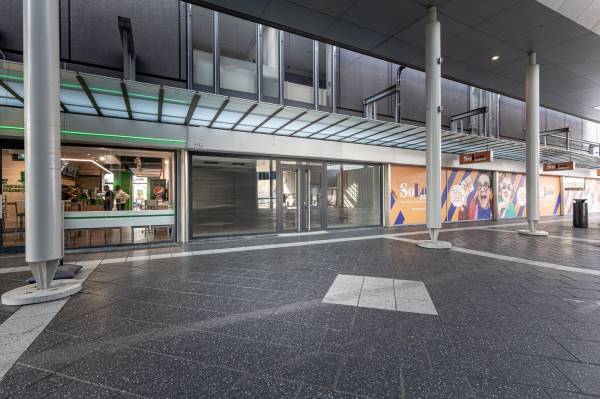 Winkelruimte Winkelcentrum Woensel 114- 118 Eindhoven