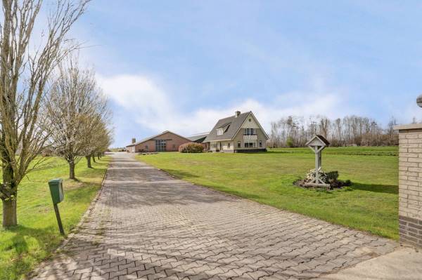 Agrarisch bedrijf Papekopperdijk 23 Papekop