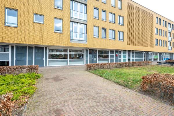 Winkelruimte Middelhoeve 33 Nieuwegein