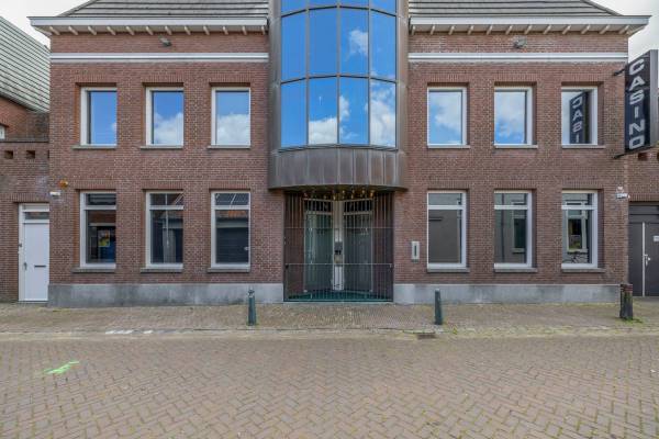 Bedrijfsruimte Kerkstraat 2 Zevenbergen