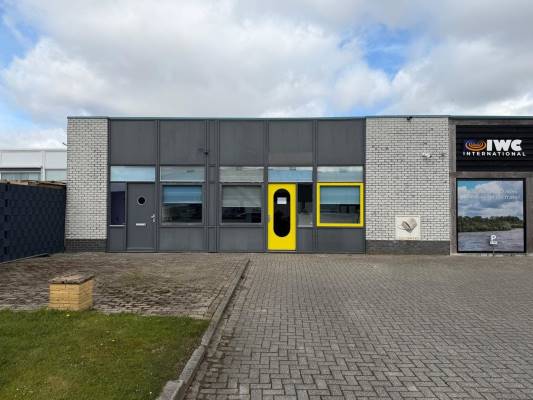 Bedrijfsruimte Bedrijfsweg 44 Emmeloord