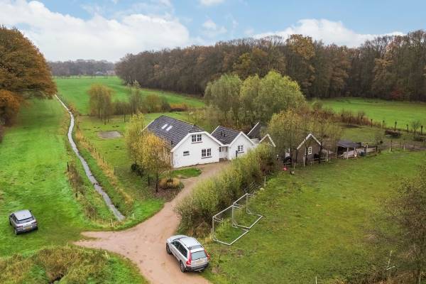 Bedrijfsruimte Hoevesteeg 34 Tonden