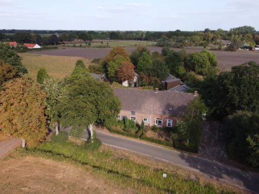 Agrarisch bedrijf Berg- en Dalseweg 4 Heeswijk-Dinther