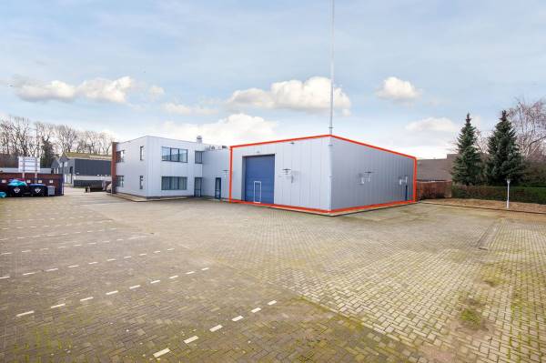 Bedrijfsruimte Middelweg 2 Beek (LI)
