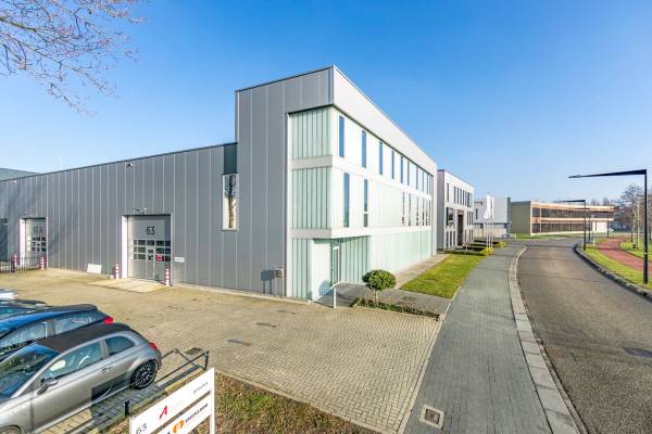 Bedrijfsruimte Dirk Storklaan 63 Hoofddorp