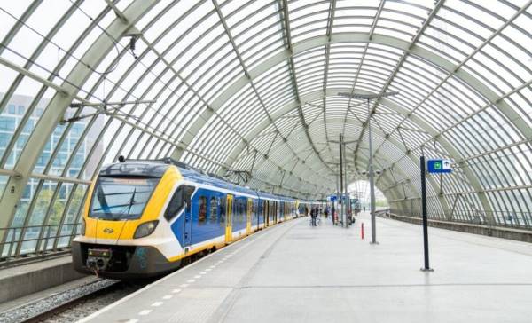 Winkelruimte Teleportboulevard 80 Amsterdam