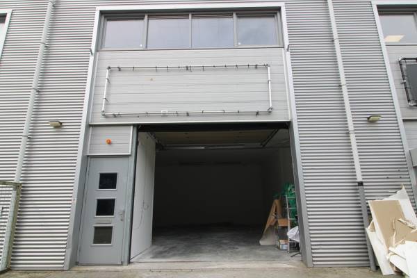 Bedrijfsruimte Duwboot 50 Houten