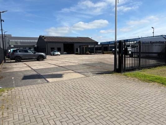 Bedrijfsruimte Industrieweg 10 Uithoorn