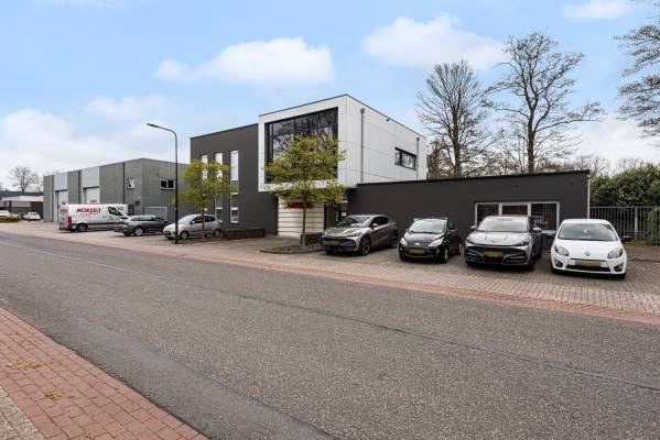 Bedrijfsruimte Gildestraat 12- 14 Borne
