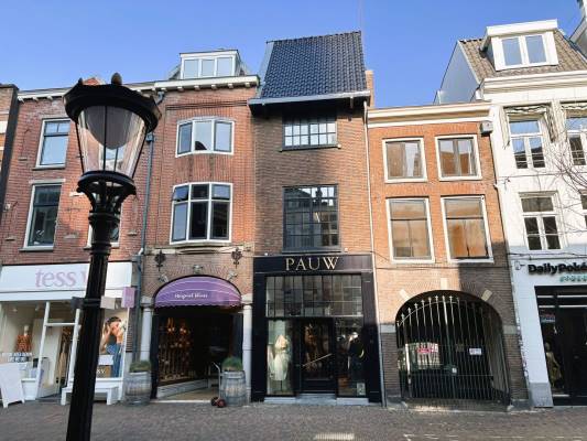 Winkelruimte Oudkerkhof 12 Utrecht