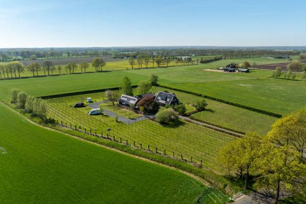 Bedrijfsruimte Gravenstraat 27 Voorst (Gem. Voorst)