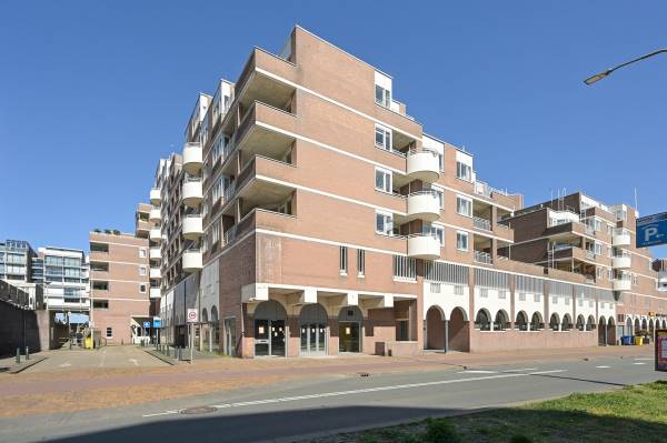 Winkelruimte Gevers Deynootweg 538 Den Haag