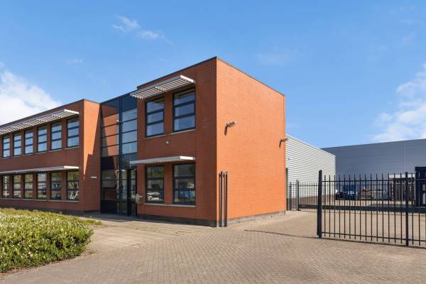 Bedrijfsruimte Stoelmatter 100 Wateringen