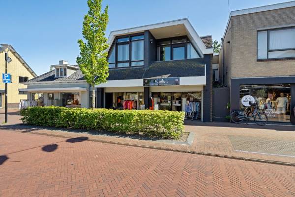 Winkelruimte De Kolk 28 Surhuisterveen