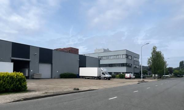 Bedrijfsruimte Zandsteen 2 Hoofddorp