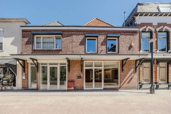 Winkelruimte Prof van Ginnekenstraat 10 Oudenbosch