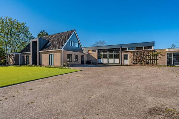 Bedrijfsruimte Provincialeweg 121 Heiligerlee